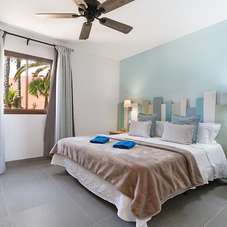 Casa Desierto Azul Villa Коралео Стая снимка